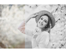 Load image into Gallery viewer, Black & White Lightroom Presets